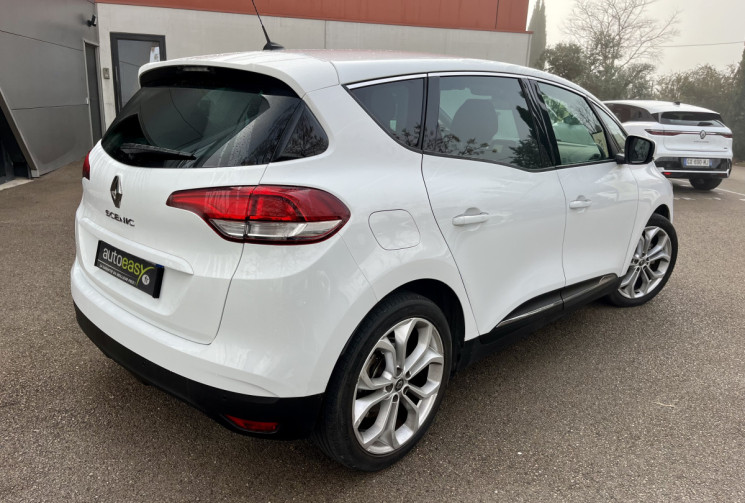 RENAULT SCENIC Buisness 120 cv EDC boîte auto / tres propre / moteur à chaîne 