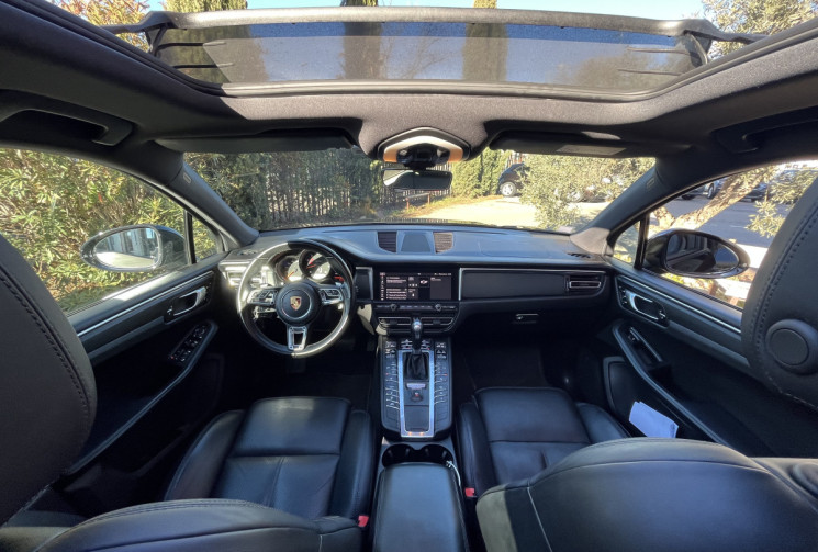 PORSCHE Macan Phase 2 PDK 245 cv / Nombreuses options / Tres bon état 
