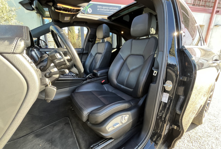 PORSCHE Macan Phase 2 PDK 245 cv / Nombreuses options / Tres bon état 