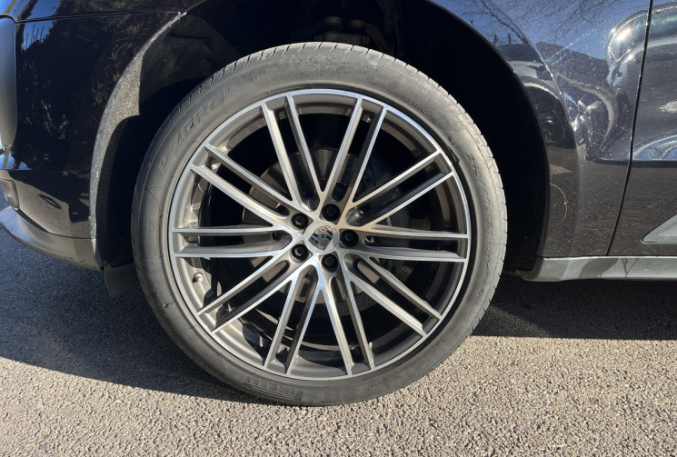 PORSCHE Macan Phase 2 PDK 245 cv / Nombreuses options / Tres bon état 