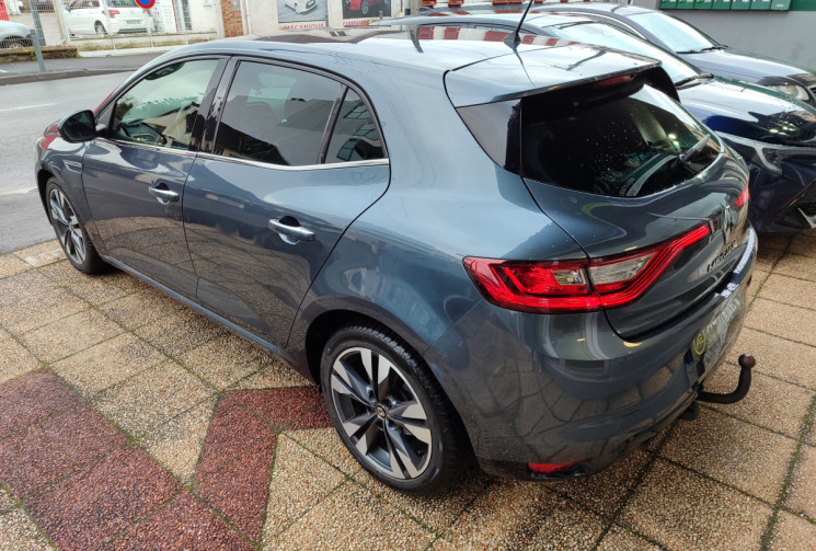 Renault MEGANE 1.6 dCi EDC6 163 cv / INTENS