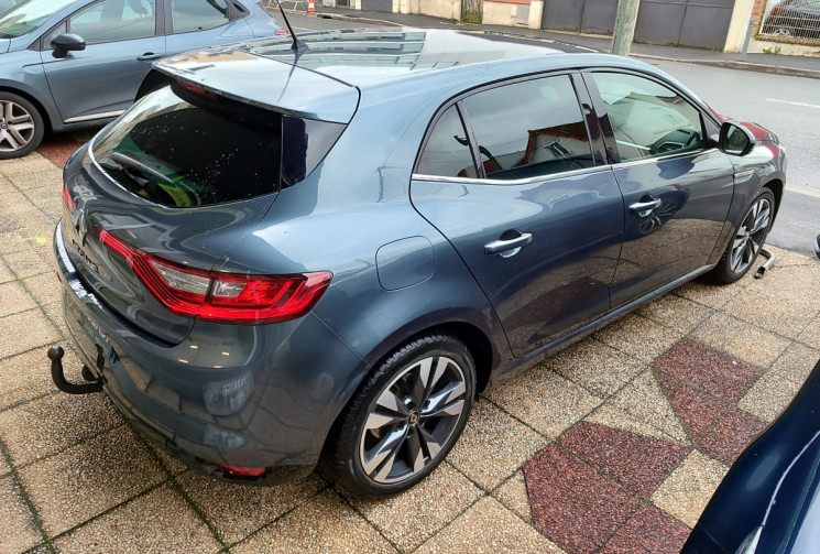Renault MEGANE 1.6 dCi EDC6 163 cv / INTENS