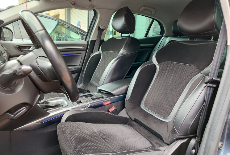 Renault MEGANE 1.6 dCi EDC6 163 cv / INTENS