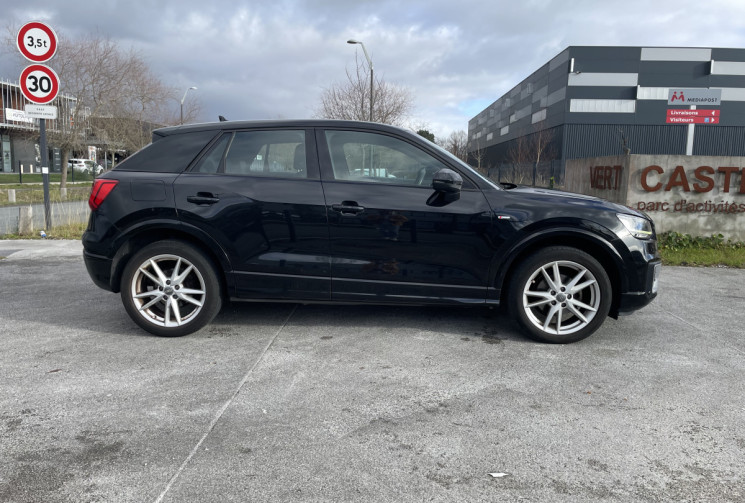 AUDI Q2 S-LINE 35 150 cv 1.5 TFSI S-Tronic7 * Origine France * Carplay * Camera * Sièges Chauffants