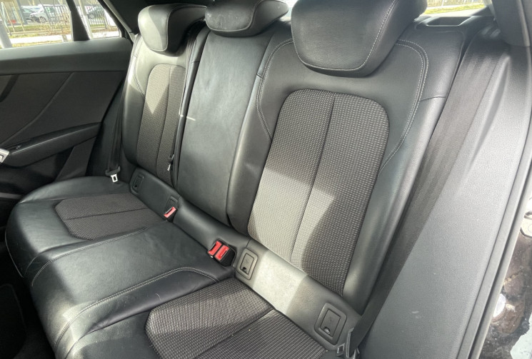 AUDI Q2 S-LINE 35 150 cv 1.5 TFSI S-Tronic7 * Origine France * Carplay * Camera * Sièges Chauffants