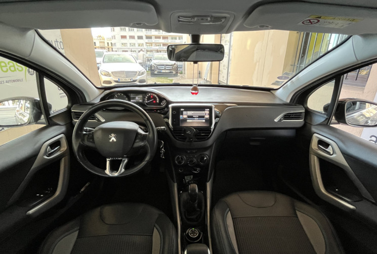 PEUGEOT 2008 1.2 PT 110 ch Urban Cross DISTRIBUTION OK