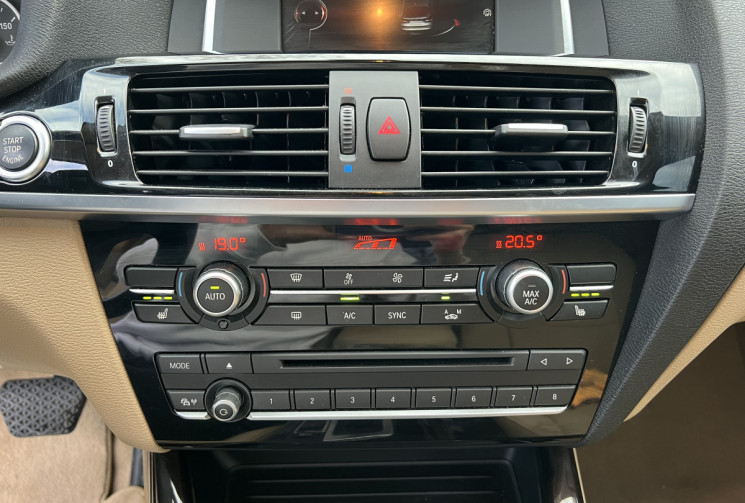BMW X4 (F26) xDrive 20d 190ch Xline BVA8 / Véhicule Français / Sièges Chauffants 