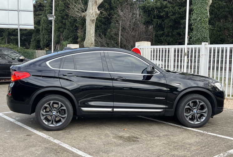 BMW X4 (F26) xDrive 20d 190ch Xline BVA8 / Véhicule Français / Sièges Chauffants 