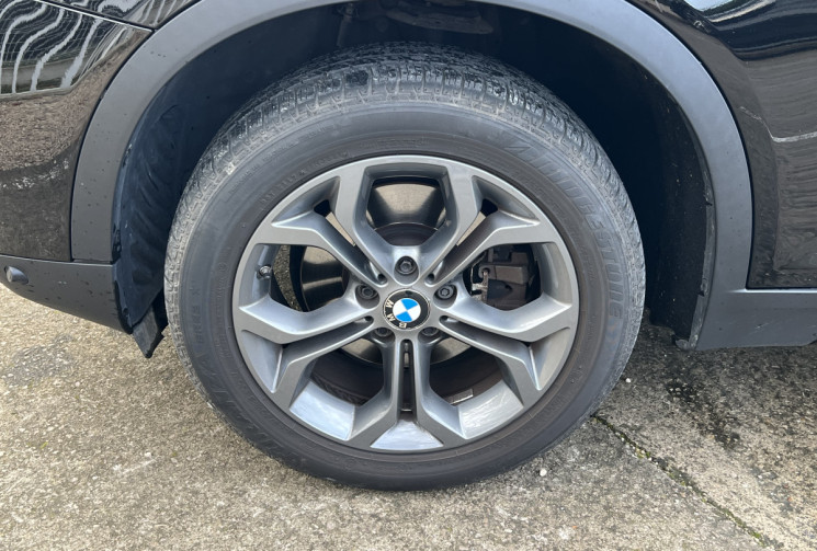 BMW X4 (F26) xDrive 20d 190ch Xline BVA8 / Véhicule Français / Sièges Chauffants 