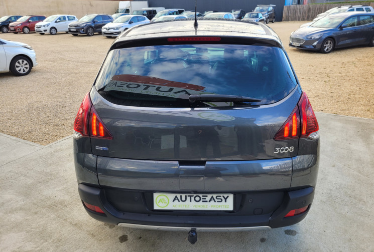 Peugeot 3008 1.6 BLUE HDI 120 CH ALLURE ATTELAGE