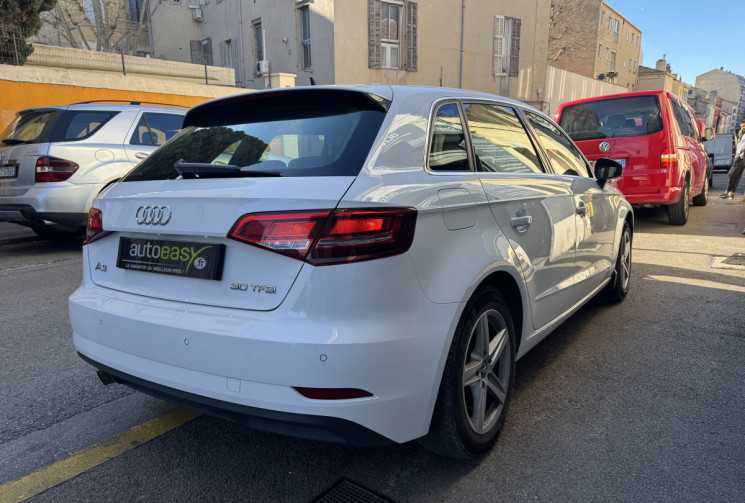 AUDI A3 SPORTBACK ambiante 1.0 tfsi 116 cv / TEL / REGULATEUR ADAPTATIF / SIEGES CHAUFFANT 