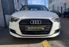 AUDI A3 SPORTBACK ambiante 1.0 tfsi 116 cv / TEL / REGULATEUR ADAPTATIF / SIEGES CHAUFFANT 