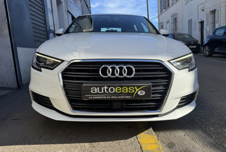 AUDI A3 SPORTBACK ambiante 1.0 tfsi 116 cv / TEL / REGULATEUR ADAPTATIF / SIEGES CHAUFFANT 