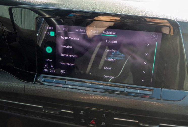 VOLKSWAGEN GOLF  VII 8 2.0 TSI 245 cv DSG 5P Toit ouvrant FULL NOIR sièges & volants chauffants GPS