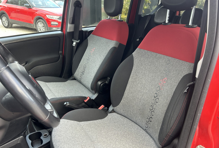FIAT PANDA 0.9 TwinAir 85 Lounge moteur à chaîne / radar de recul