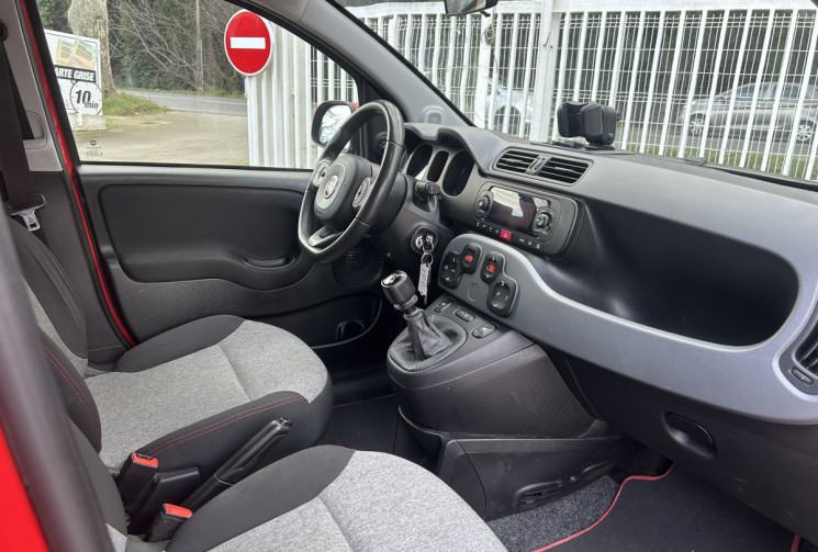 FIAT PANDA 0.9 TwinAir 85 Lounge moteur à chaîne / radar de recul