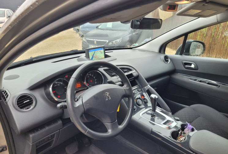 Peugeot 3008 1.6 e-HDi 115 FAP Active ETG6 Blue Lion