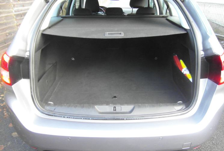 PEUGEOT 308 SW 308 SW BLUEHDI 100CH S&S BVM6 ACTIVE BUSINESS