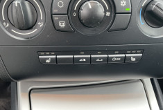 BMW SERIE 1 E88 118d Luxe BVM6