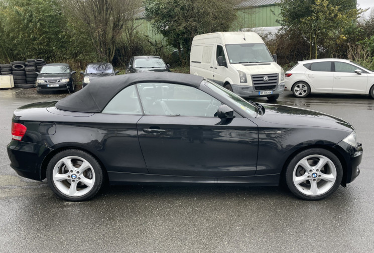 BMW SERIE 1 E88 118d Luxe BVM6