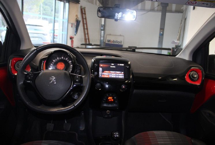 PEUGEOT 108 72 cv GT LINE SEULEMENT 17 000 KM !