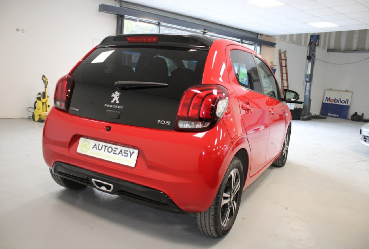 PEUGEOT 108 72 cv GT LINE SEULEMENT 17 000 KM !