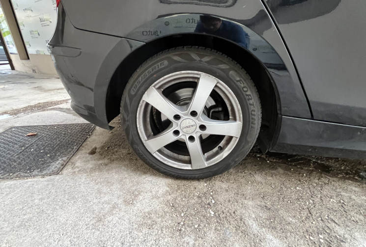 BMW Série 1  116d 2.0 d 16V DPF 115 CV / ENTRTIEN COMPLET DISPONIBLE
