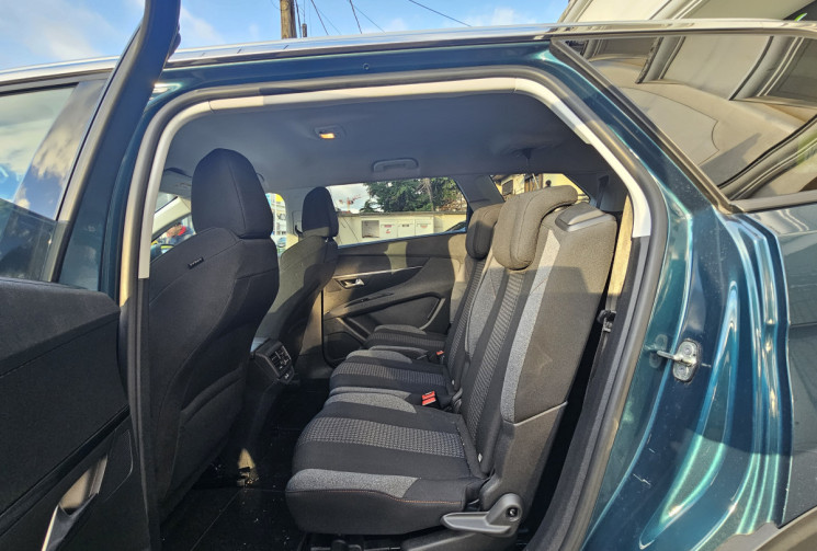 Peugeot 5008 II 1.5 BlueHDi EAT8 S&S 130 cv Boîte auto