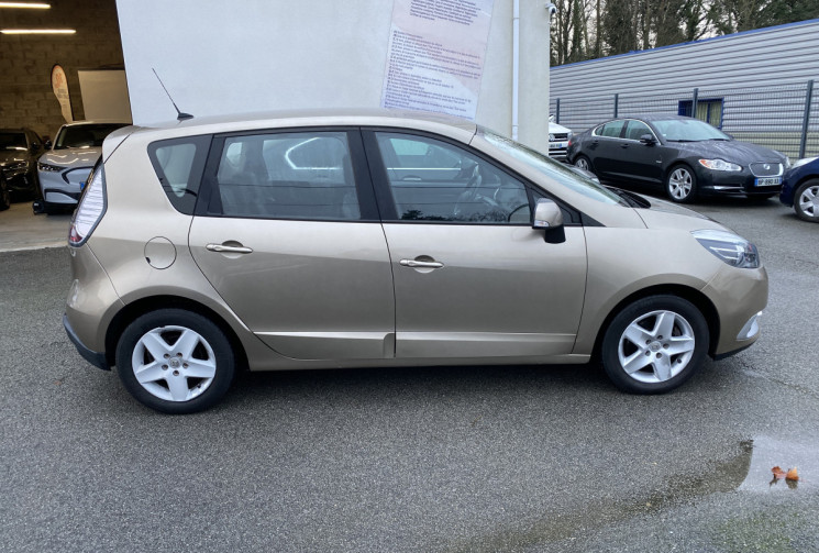 Renault Scénic III Phase 2 1.5 dCi FAP eco2 S&S  110 CV BUSINESS