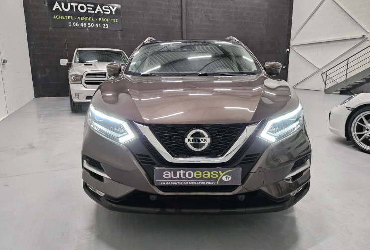 NISSAN QASHQAI 1.7 dCi 150 cv Tekna / toit pano 