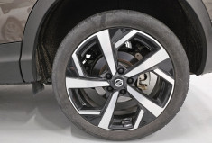 NISSAN QASHQAI 1.7 dCi 150 cv Tekna / toit pano 