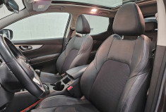 NISSAN QASHQAI 1.7 dCi 150 cv Tekna / toit pano 