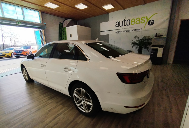 Audi A4 S line 1.4 TFSI 150ch S tronic 7 Limousine * CT VIERGE *