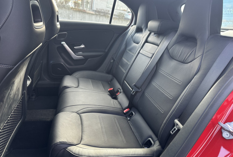 Mercedes Classe A 250 2.0 AMG LINE 4MATIC 7G-DCT 224 