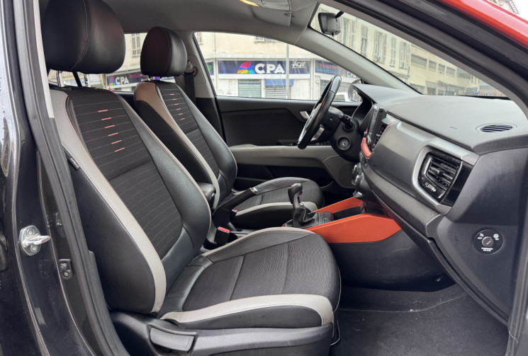 Kia STONIC launch edition 1.0 t-gdi 120 CH