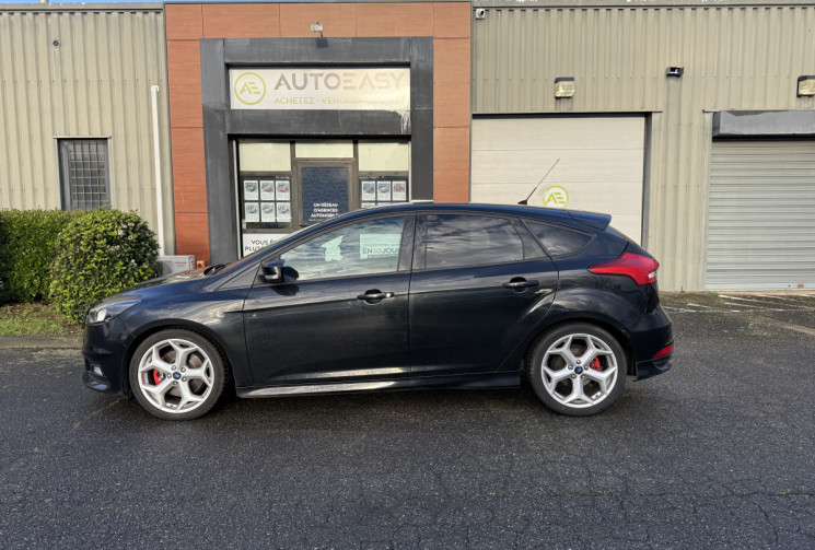 Ford Focus MK III Phase 2 ST 2.0 185 cv / FULL OPTION HORS TOIT OUVRANT