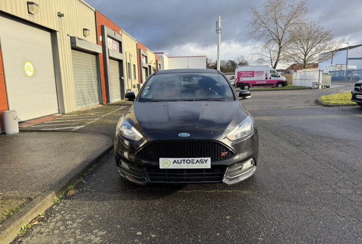 Ford Focus MK III Phase 2 ST 2.0 185 cv / FULL OPTION HORS TOIT OUVRANT