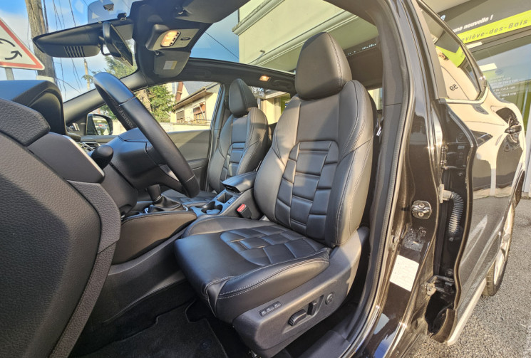 NISSAN QASHQAI 1.5 dCi 115 ch Tekna+ DCT Sono Bose Cuir intégral Suivi Nissan exclusif