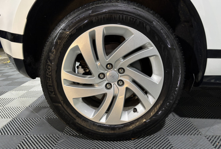 Land-Rover RANGE ROVER EVOQUE II SE P300E 309 PHEV AWD BVA8 R-DYNAMIC / 1ERE MAIN / SUIVI LAND