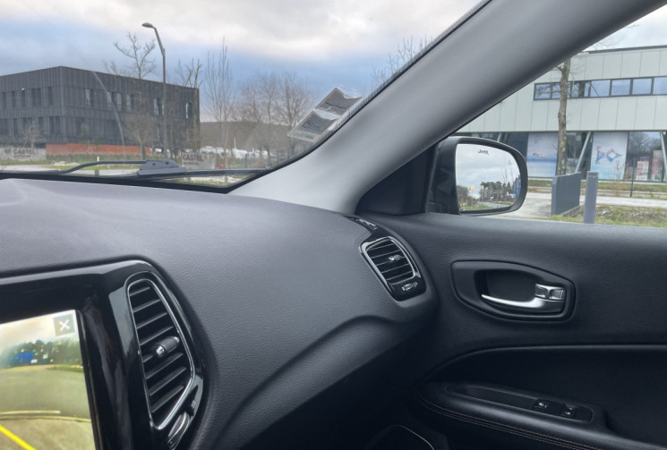 JEEP COMPASS LIMITED 1.6 MultiJet 120ch * Caméra * Carplay * Cuir * Sièges Elec Chauffants * BVM6