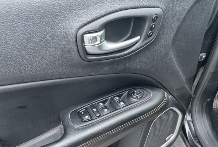 JEEP COMPASS LIMITED 1.6 MultiJet 120ch * Caméra * Carplay * Cuir * Sièges Elec Chauffants * BVM6