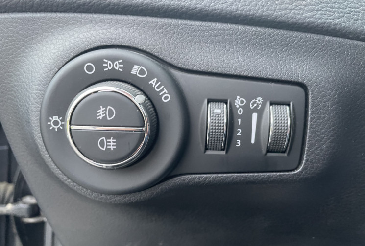 JEEP COMPASS LIMITED 1.6 MultiJet 120ch * Caméra * Carplay * Cuir * Sièges Elec Chauffants * BVM6