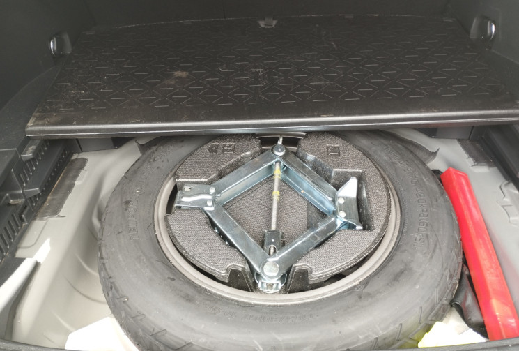 TOYOTA RAV4 2.5 HYBRIDE 218 2WD