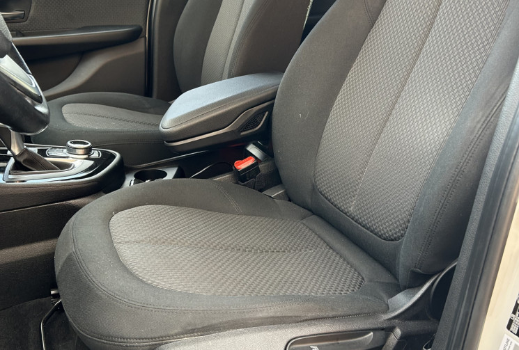 BMW SERIE 2 ACTIVETOURER 218 D Lounge 150 cv  BVA