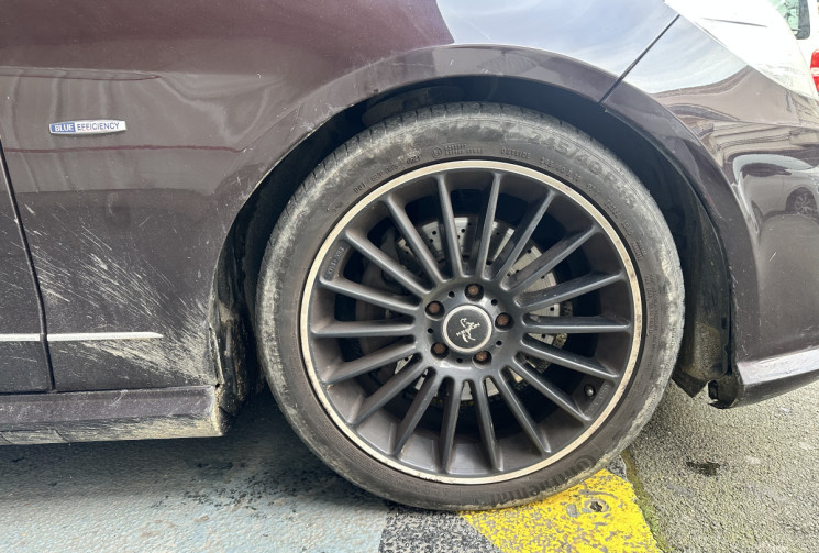 MERCEDES CLASSE E BREAK 350 3.0 CDI 265 BVA toit ouvrant 7 PLACES