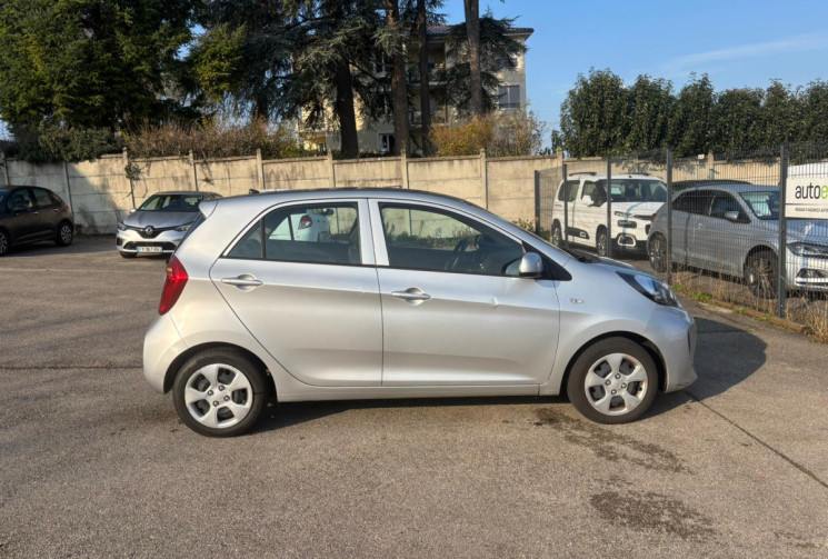 Kia Picanto II 1.0 / 66 ch Origins / Clim