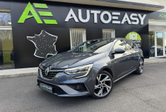 RENAULT MEGANE 4 IV Phase 2 RS Line 1.5 Blue dCi 115 ch EDC7 / Cockpit / Attelage / Camera