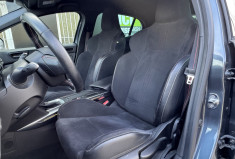 RENAULT MEGANE 4 IV Phase 2 RS Line 1.5 Blue dCi 115 ch EDC7 / Cockpit / Attelage / Camera