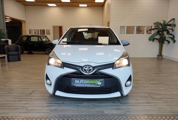 TOYOTA YARIS 3 PHASE 2 90 D-4D Business 5p