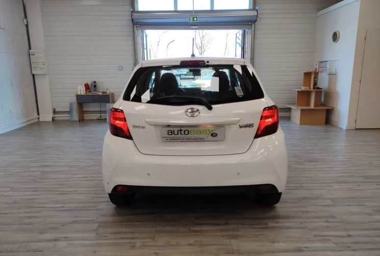 TOYOTA YARIS 3 PHASE 2 90 D-4D Business 5p
